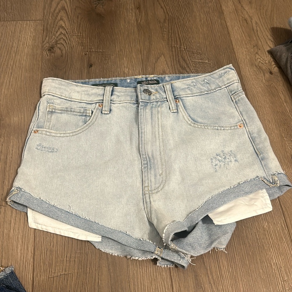 Wild fable size 2 denim shorts, highest for cheeky shorts @@@@
